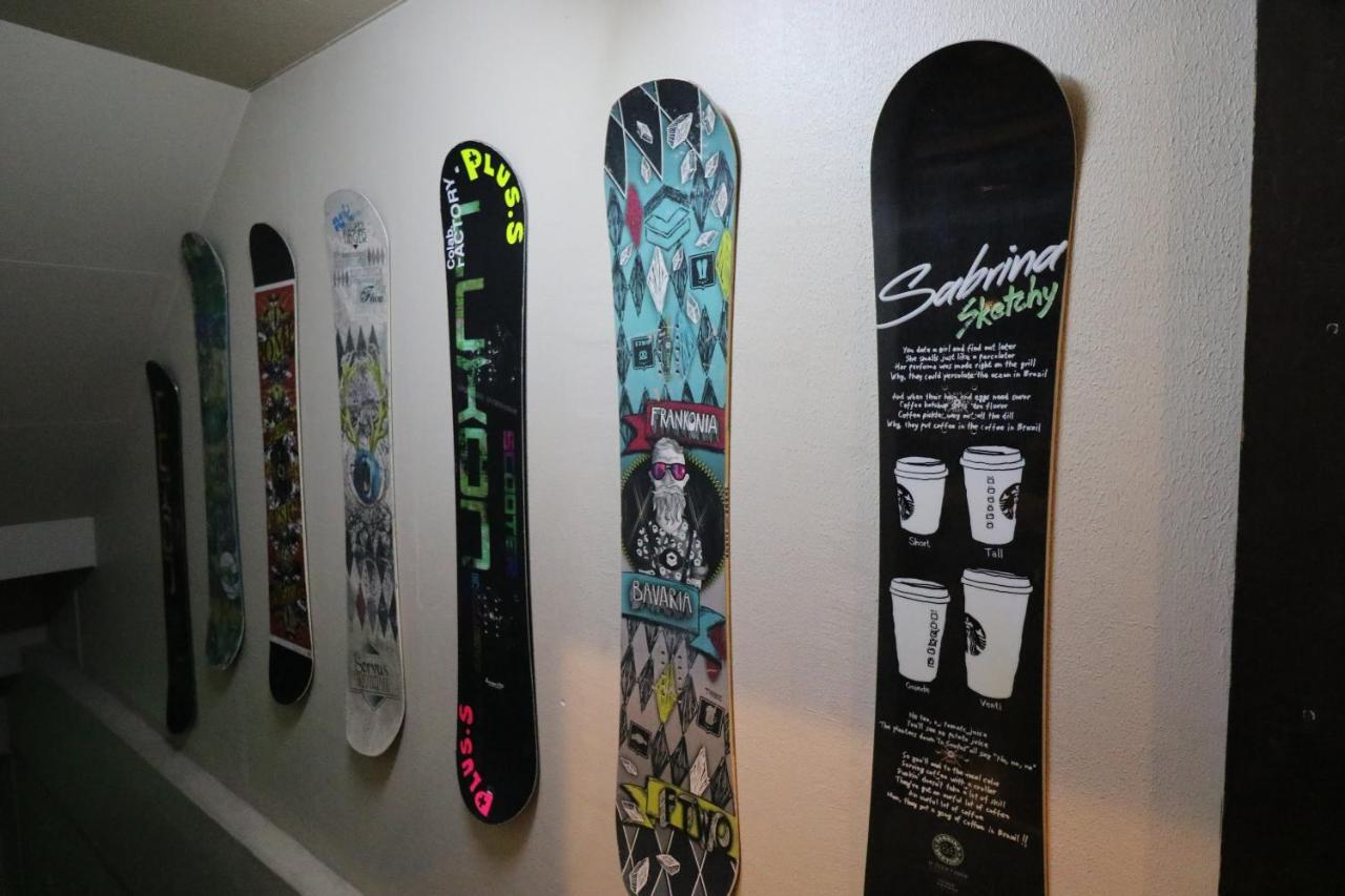 Shakespeare Hotel Hakuba Exteriör bild